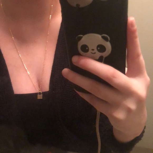 lock 🔒 necklace - Picture 2 of 3